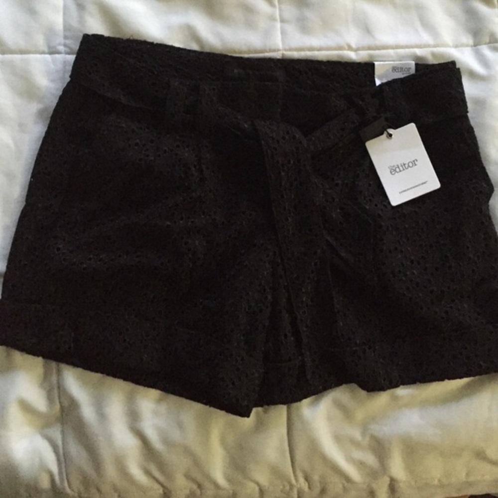 Express eyelid shorts new with tags